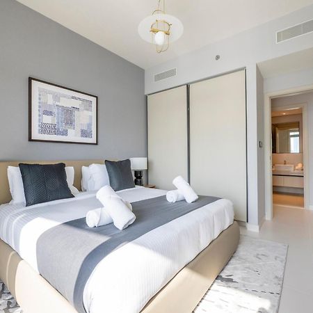 Ultra Luxury Emaar Beachfront - Private Beach And Pool Dubai Luaran gambar