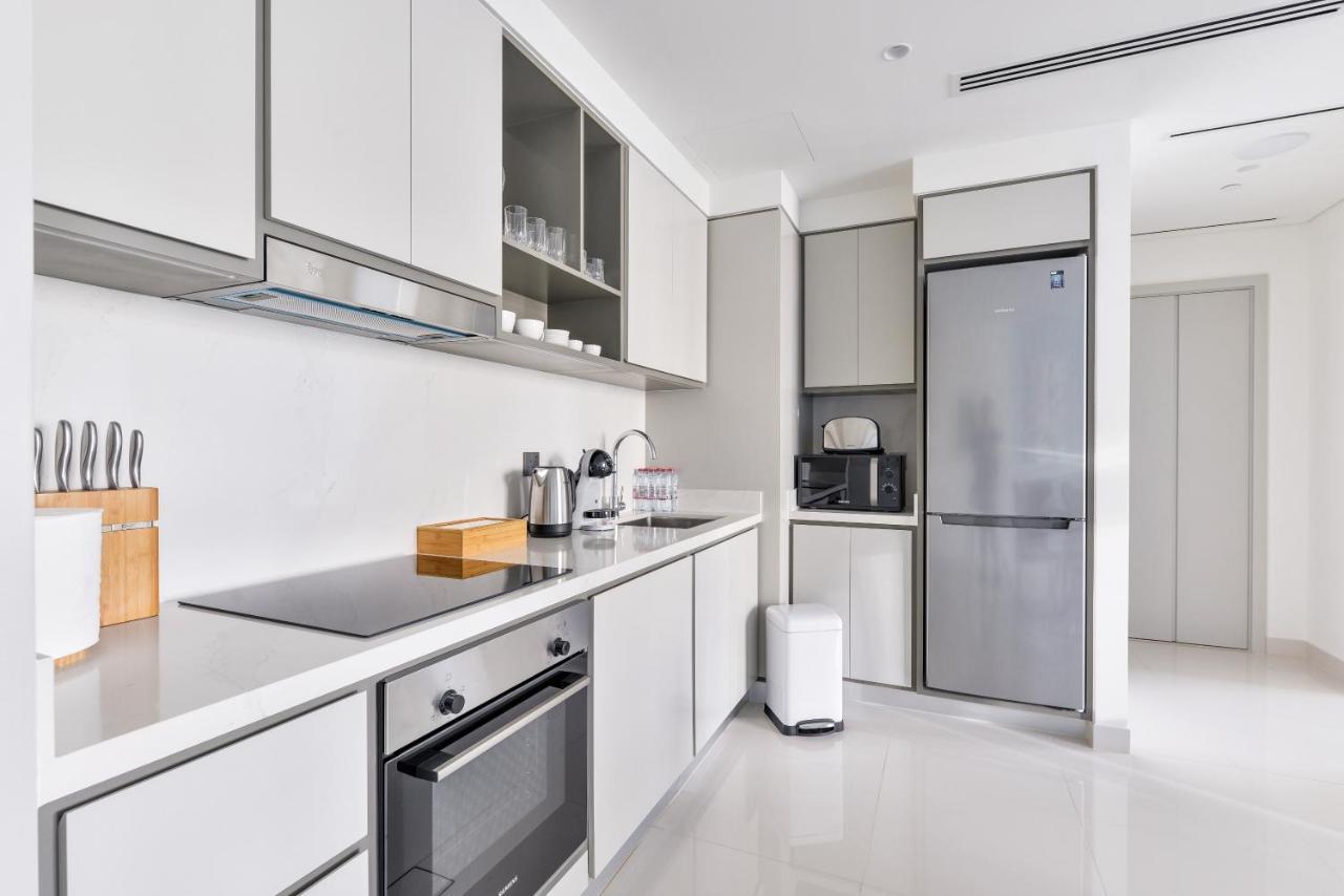 Ultra Luxury Emaar Beachfront - Private Beach And Pool Dubai Luaran gambar