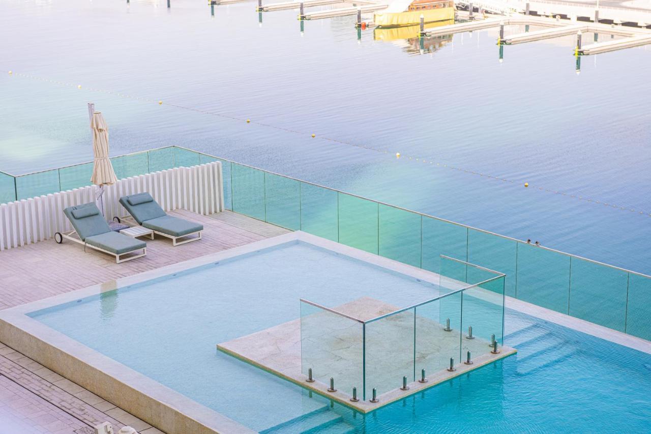 Ultra Luxury Emaar Beachfront - Private Beach And Pool Dubai Luaran gambar