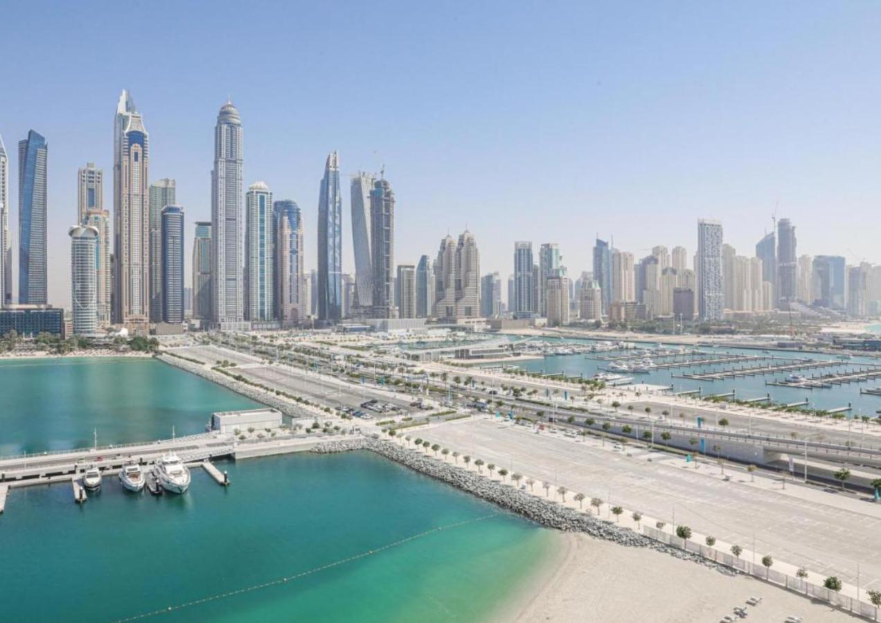 Ultra Luxury Emaar Beachfront - Private Beach And Pool Dubai Luaran gambar