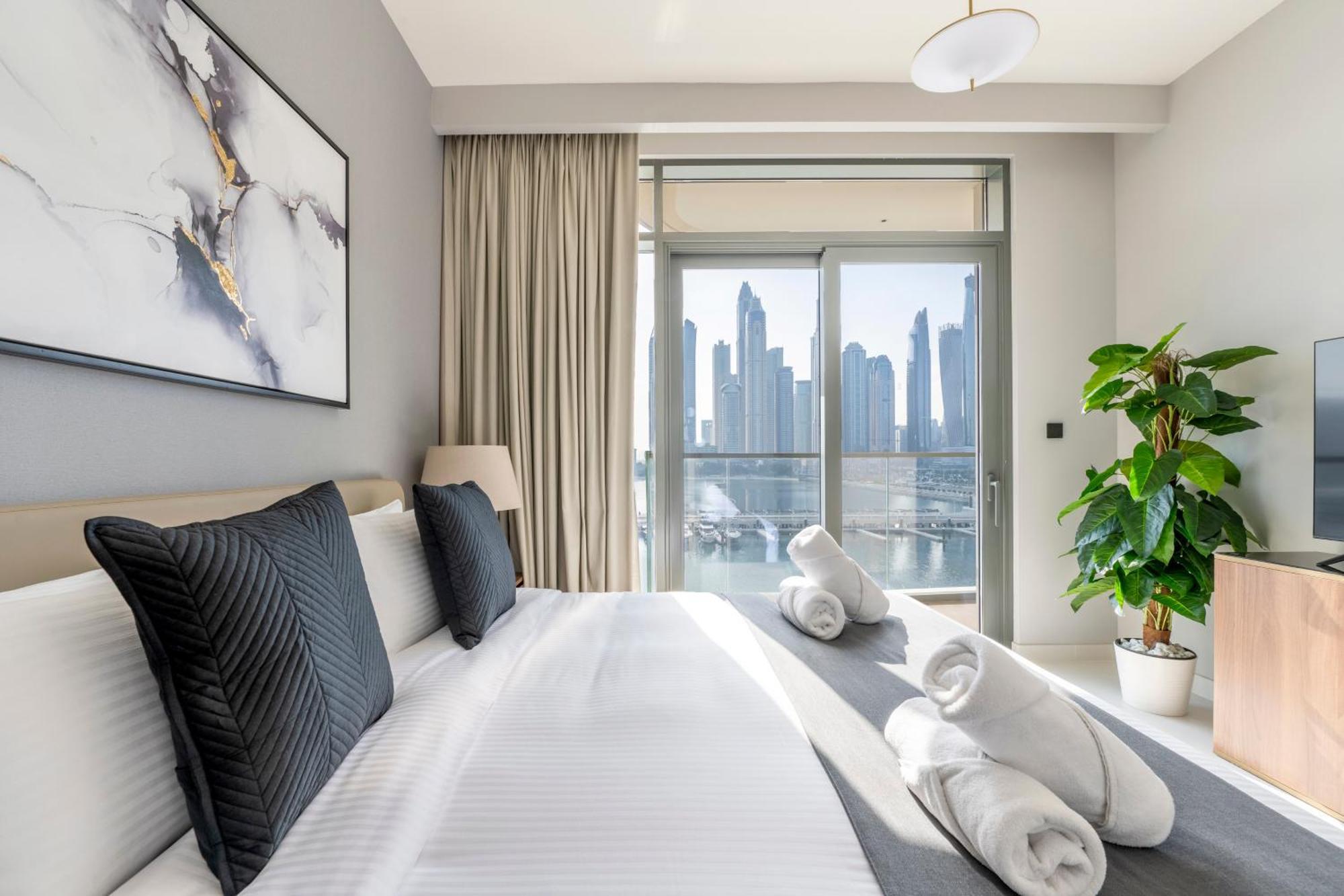 Ultra Luxury Emaar Beachfront - Private Beach And Pool Dubai Luaran gambar