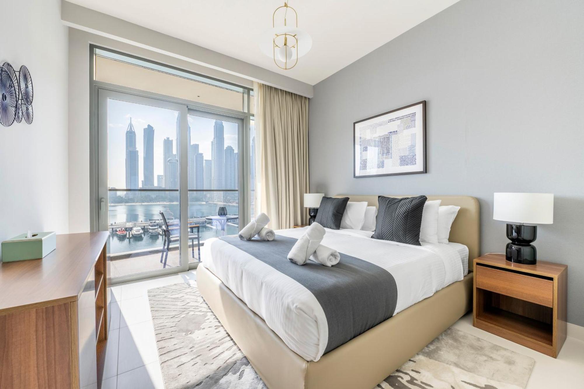 Ultra Luxury Emaar Beachfront - Private Beach And Pool Dubai Luaran gambar